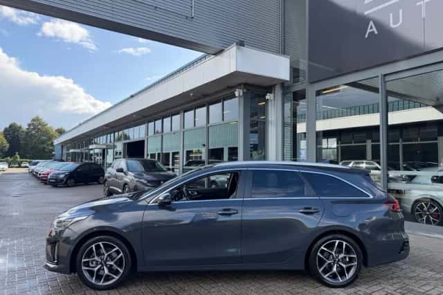 Kia Ceed (2021) thumbnail 6