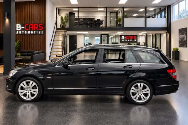 Mercedes-Benz C-Klasse (2009) thumbnail 6