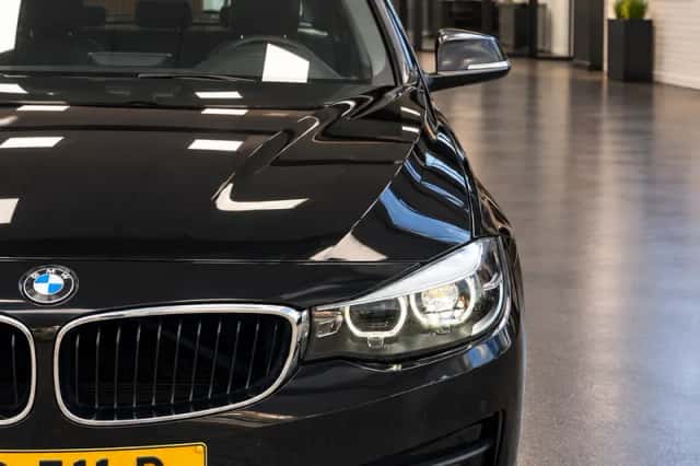 BMW 3-Serie (2018) thumbnail 3