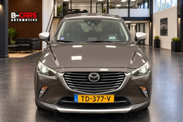 Mazda CX-3 (2016) thumbnail 2