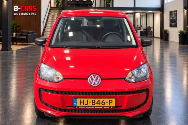 Volkswagen Up! (2013) thumbnail 2