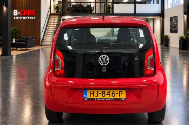 Volkswagen Up! (2013) thumbnail 6