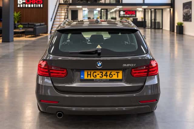 BMW 3-Serie (2015) thumbnail 6