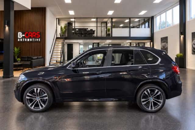 BMW X5 (2014) thumbnail 5