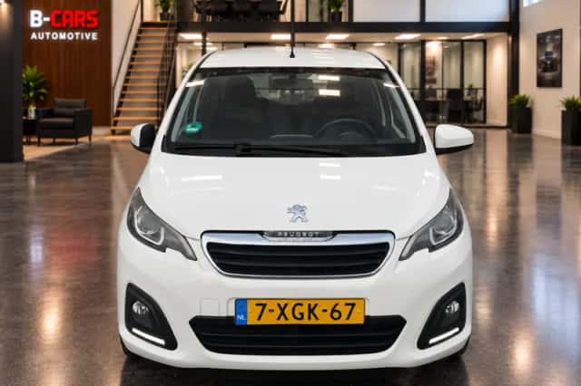 Peugeot 108 (2014) thumbnail 2