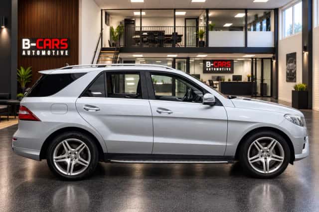Mercedes-Benz M-Klasse (2013) thumbnail 5