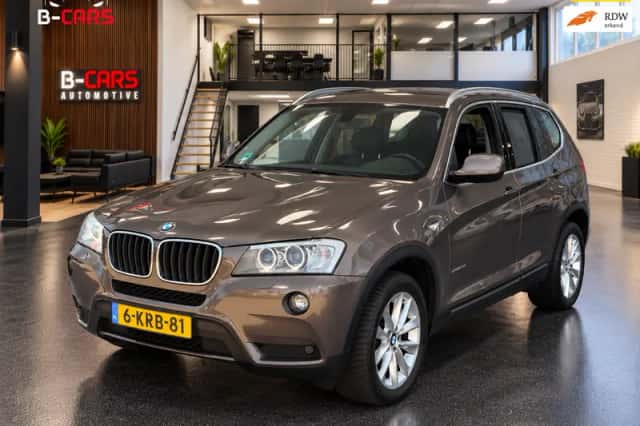 BMW X3 (2013) thumbnail 1