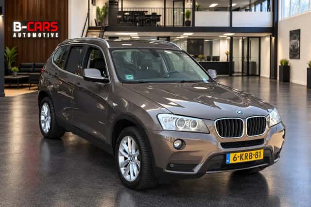BMW X3 (2013) thumbnail 4