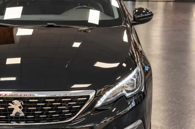 Peugeot 308 (2018) thumbnail 4