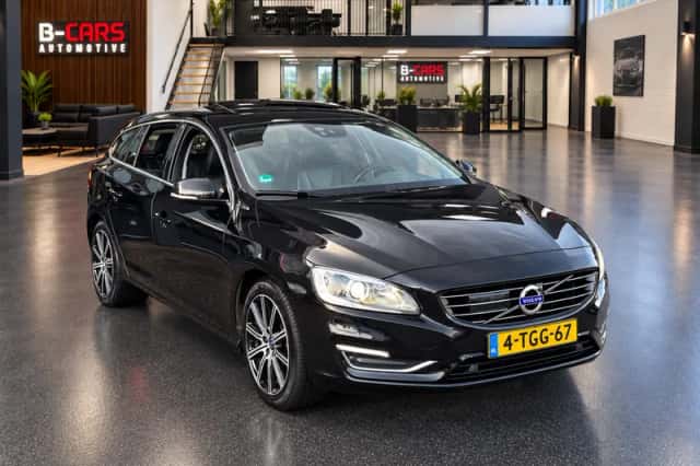 Volvo V60 (2014) thumbnail 5