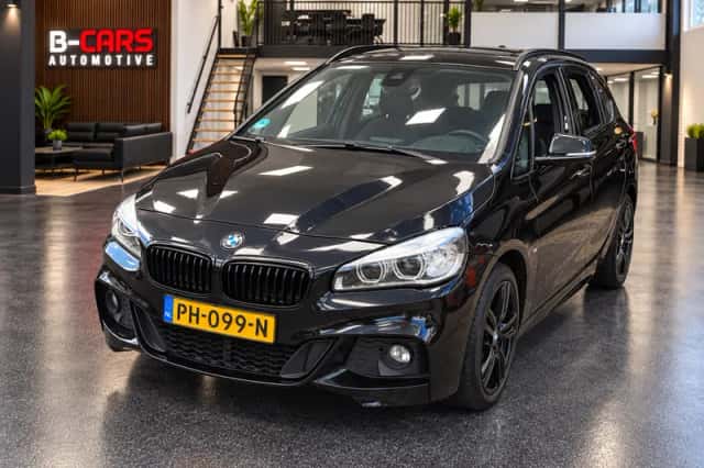 BMW 2-Serie Active Tourer (2017) thumbnail 1