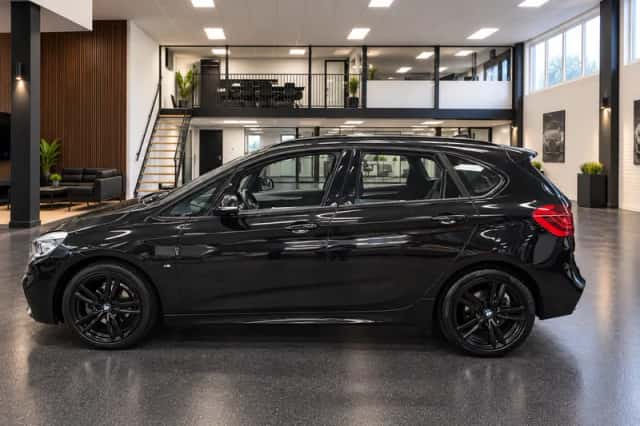 BMW 2-Serie Active Tourer (2017) thumbnail 5