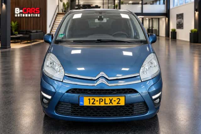 Citroën C4 Picasso (2011) thumbnail 2