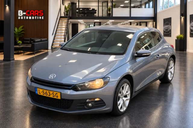 Volkswagen Scirocco (2009) thumbnail 1