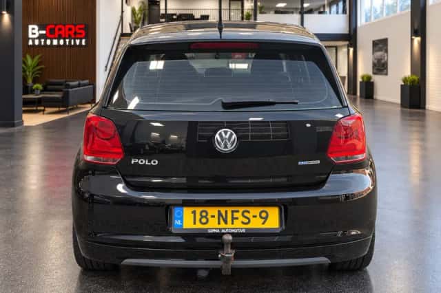 Volkswagen Polo (2010) thumbnail 5