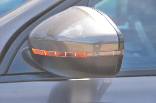 Peugeot 308 (2013) thumbnail 5