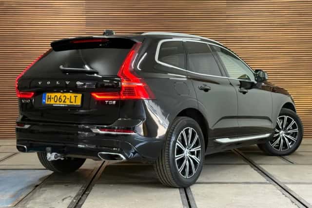 Volvo XC60 (2019) thumbnail 5