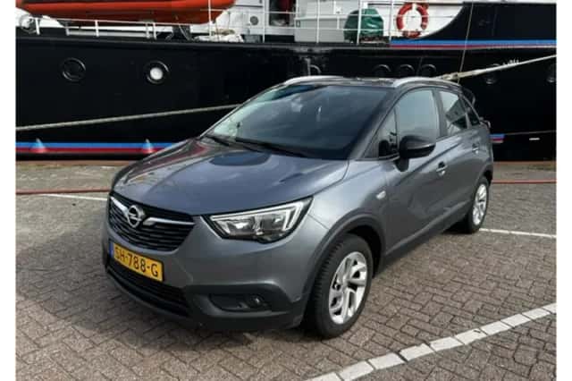 Opel Crossland (2018) thumbnail 2