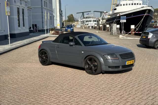 Audi TT (2000) thumbnail 1