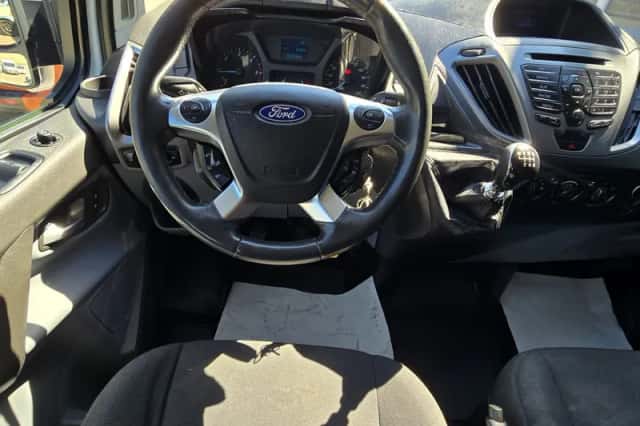 Ford Transit Custom (2013) thumbnail 3