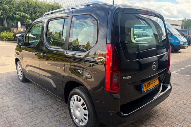 Opel Combo (2020) thumbnail 2