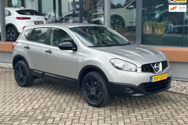 Nissan Qashqai (2012) thumbnail 1
