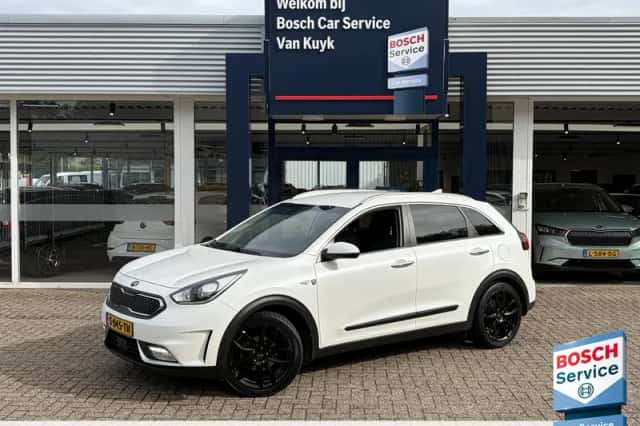 Kia Niro (2017) thumbnail 1