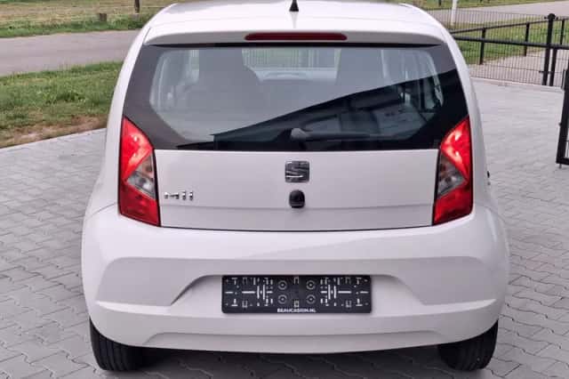 SEAT Mii (2014) thumbnail 6