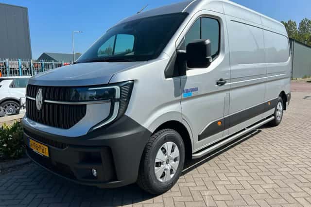 Renault Master (2026) thumbnail 2
