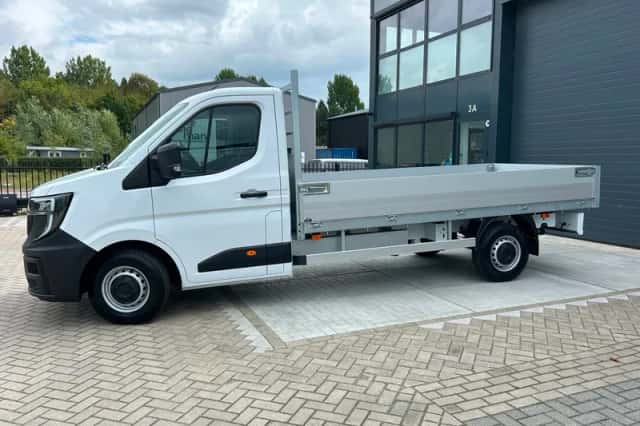 Renault Master (2026) thumbnail 2