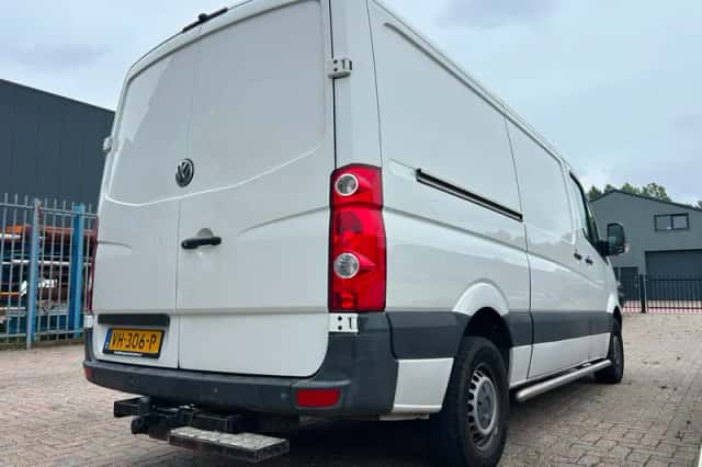 Volkswagen Crafter (2014) thumbnail 5