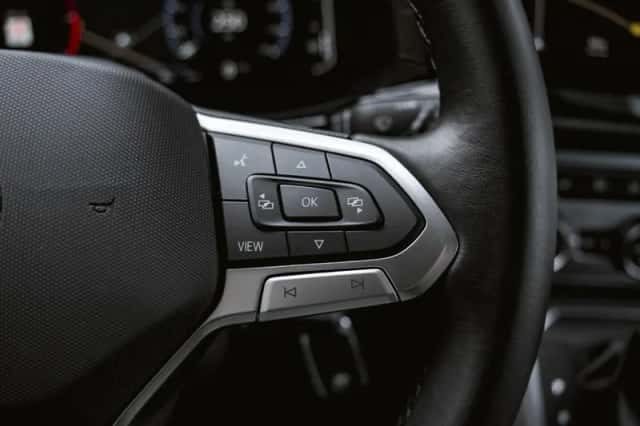 Volkswagen Caravelle (2023) thumbnail 5
