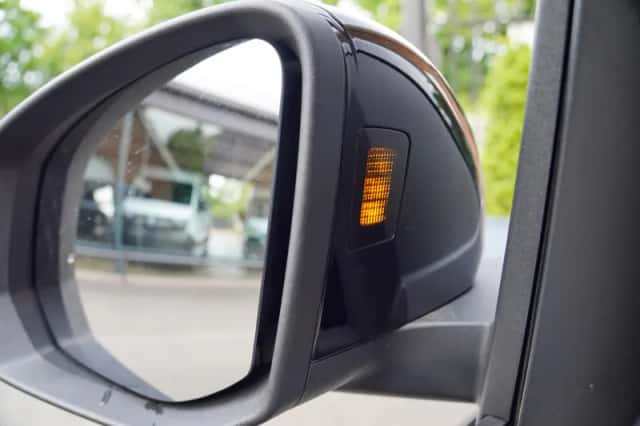 Volkswagen Multivan (2026) thumbnail 5