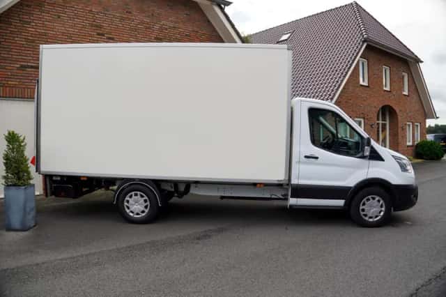 Ford Transit (2022) thumbnail 4
