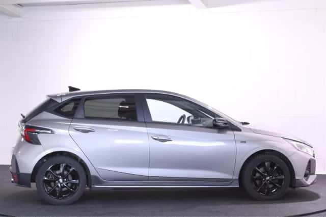 Hyundai i20 (2023) thumbnail 4