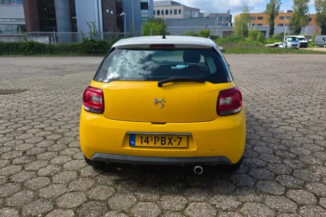 Citroën DS3 (2011) thumbnail 6