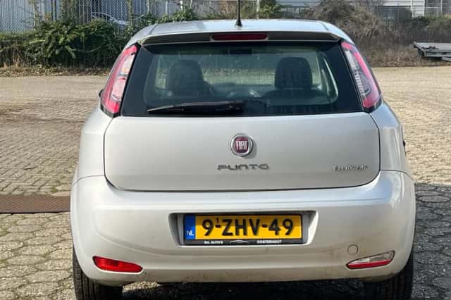 Fiat Punto (2015) thumbnail 6