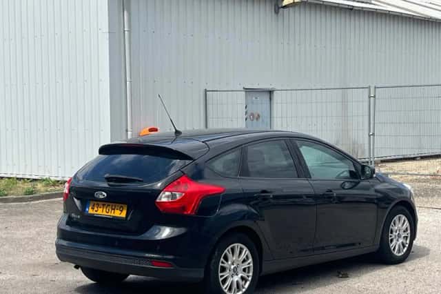 Ford Focus (2012) thumbnail 6