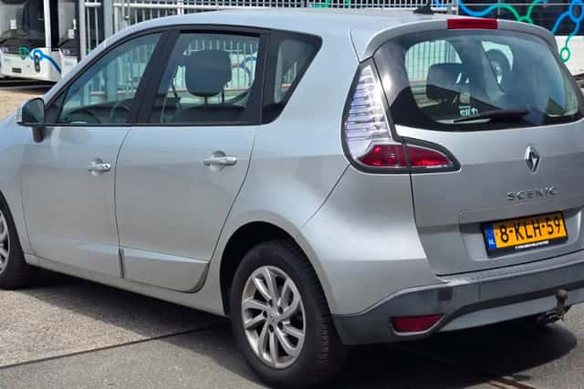 Renault Scénic (2013) thumbnail 6