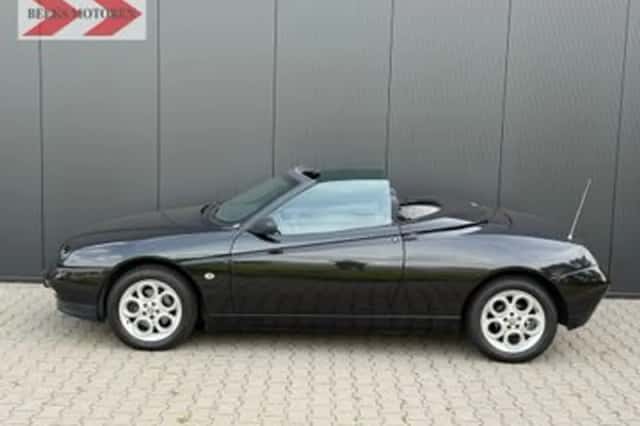 Alfa Romeo Spider (1998) thumbnail 2