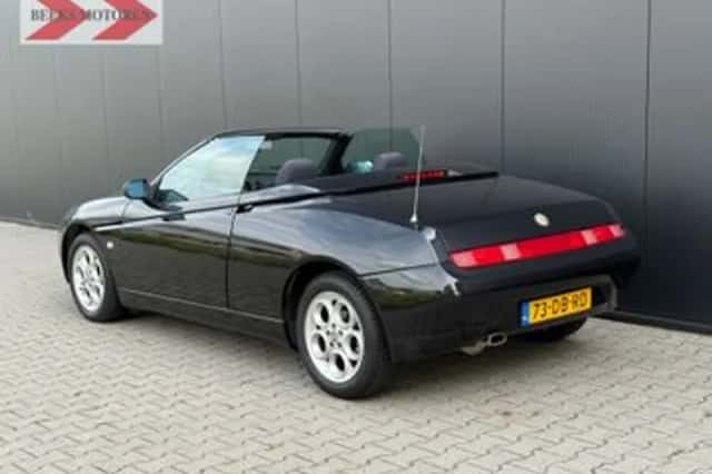 Alfa Romeo Spider (1998) thumbnail 3