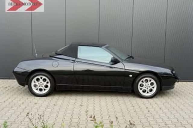 Alfa Romeo Spider (1998) thumbnail 5