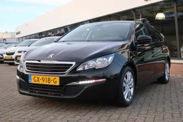Peugeot 308 (2015) thumbnail 1