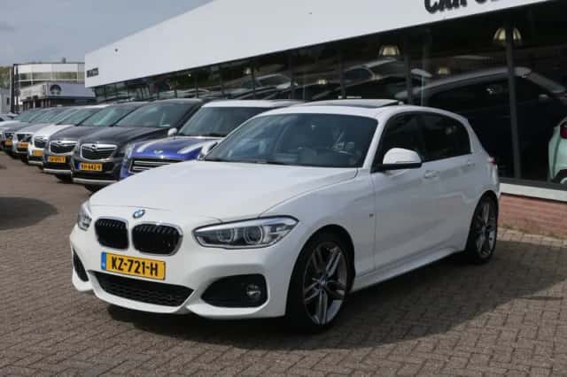 BMW 1-Serie (2017) thumbnail 1