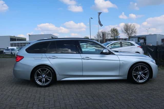 BMW 3-Serie (2017) thumbnail 6