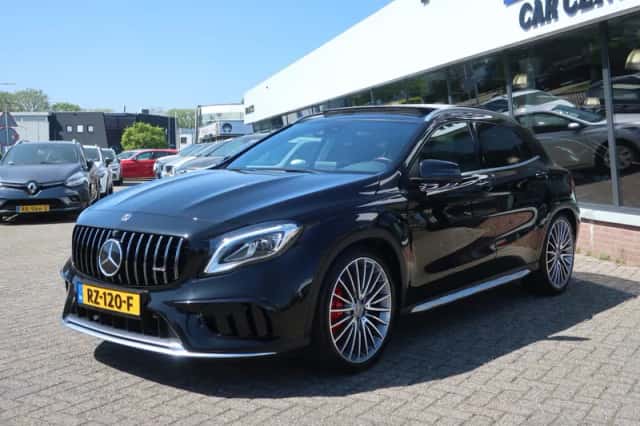Mercedes-Benz GLA-Klasse (2018) thumbnail 3
