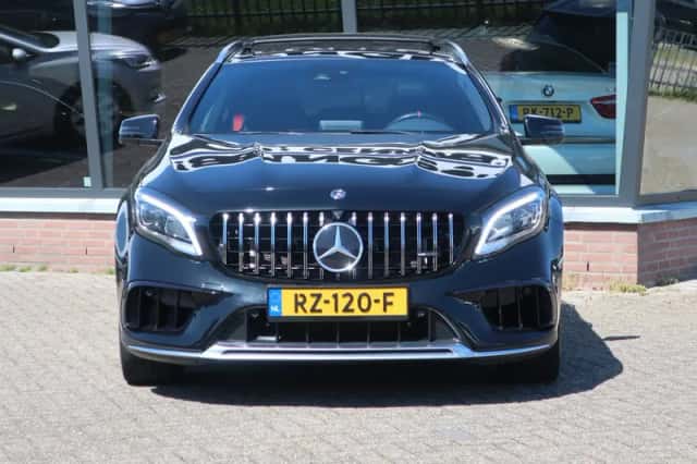 Mercedes-Benz GLA-Klasse (2018) thumbnail 6