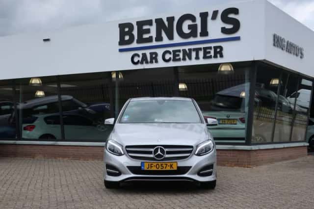 Mercedes-Benz B-Klasse (2016) thumbnail 2