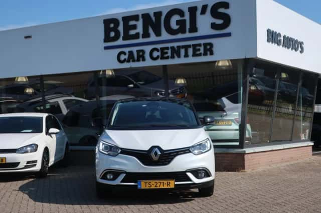 Renault Grand Scénic (2018) thumbnail 2