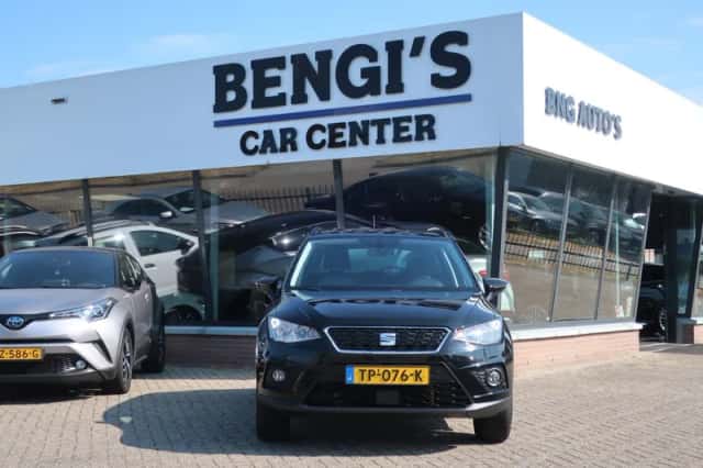 SEAT Arona (2018) thumbnail 2